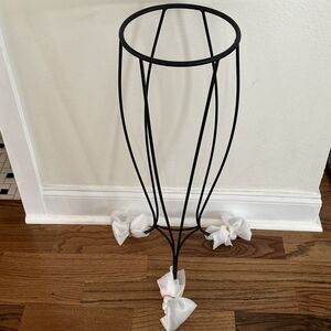 NEW Metal Floor Stand Partylite 3 wick candle plant holder